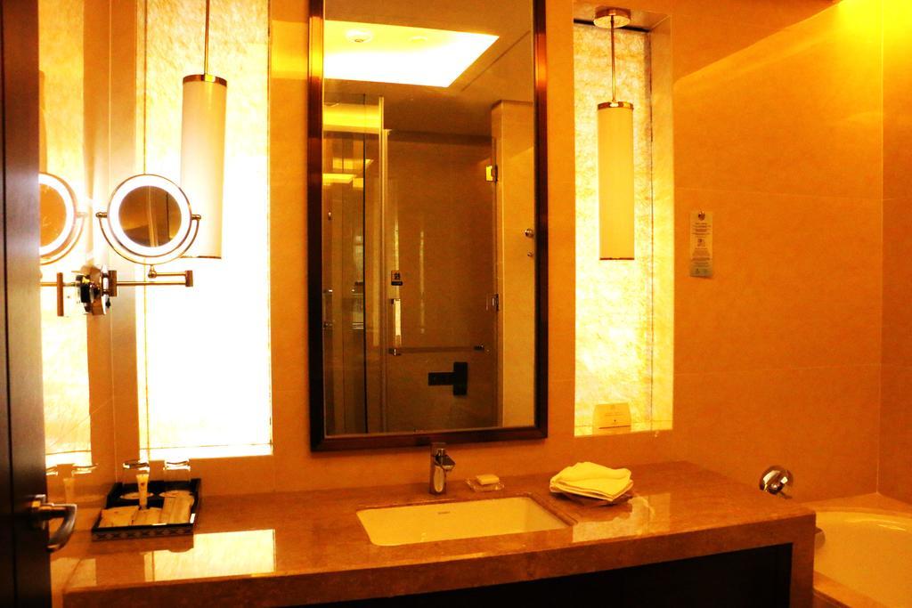 Embassador International Hotel Xi'an  Dış mekan fotoğraf
